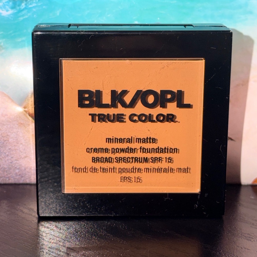 BLK/OPL True Color Mineral Matte Creme Powder Foundation 320 Rich Caramel